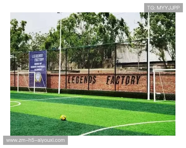 俱乐部开设足球学院谋求长期发展